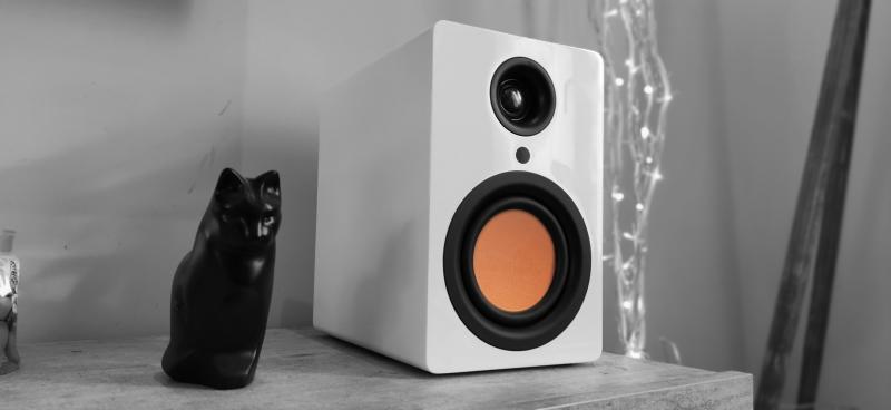  - Mitchell Acoustics uStream One | Photos des enceintes bibliothèque